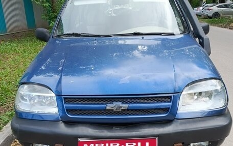 Chevrolet Niva I рестайлинг, 2006 год, 195 000 рублей, 1 фотография