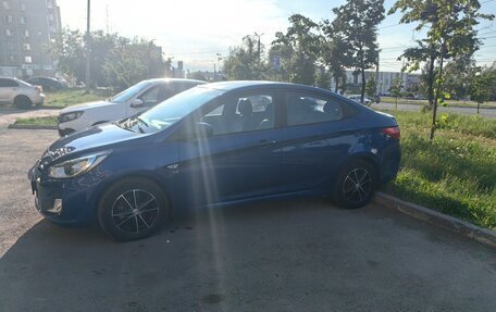 Hyundai Solaris II рестайлинг, 2011 год, 780 000 рублей, 3 фотография