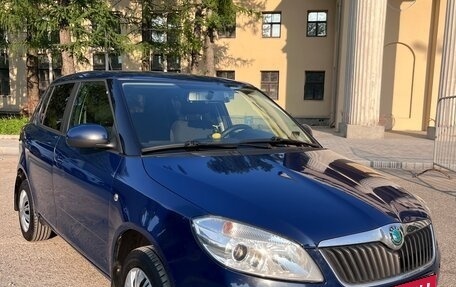 Skoda Fabia II, 2012 год, 750 000 рублей, 3 фотография