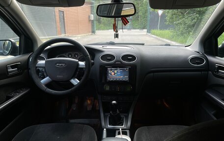Ford Focus II рестайлинг, 2006 год, 360 000 рублей, 2 фотография