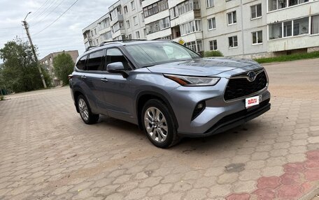 Toyota Highlander, 2021 год, 4 150 000 рублей, 13 фотография