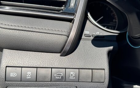 Toyota Camry, 2021 год, 2 500 000 рублей, 8 фотография