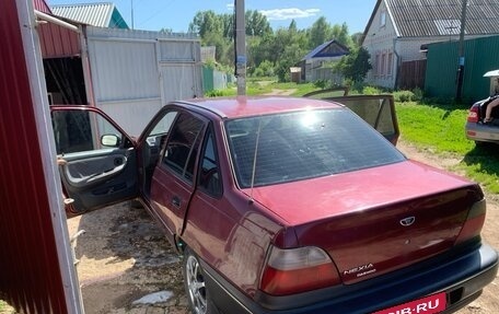 Daewoo Nexia I рестайлинг, 2001 год, 85 000 рублей, 3 фотография