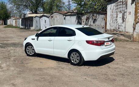KIA Rio III рестайлинг, 2011 год, 1 050 000 рублей, 3 фотография