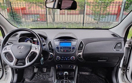 Hyundai ix35 I рестайлинг, 2014 год, 1 350 000 рублей, 20 фотография