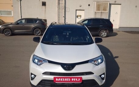 Toyota RAV4, 2019 год, 2 777 777 рублей, 6 фотография