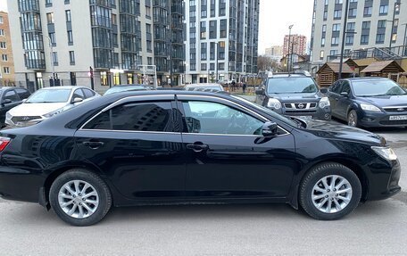 Toyota Camry, 2015 год, 1 890 000 рублей, 5 фотография