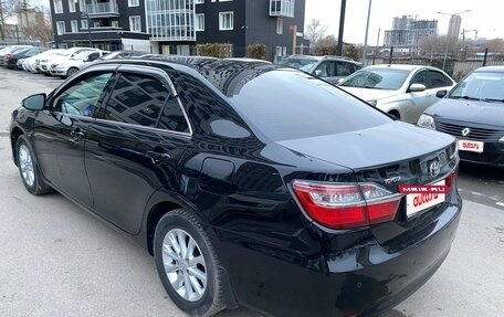 Toyota Camry, 2015 год, 1 890 000 рублей, 7 фотография
