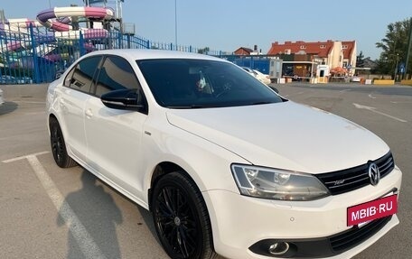 Volkswagen Jetta VI, 2013 год, 1 320 000 рублей, 5 фотография