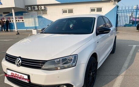 Volkswagen Jetta VI, 2013 год, 1 320 000 рублей, 6 фотография