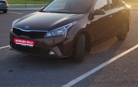 KIA Rio IV, 2021 год, 1 730 000 рублей, 5 фотография