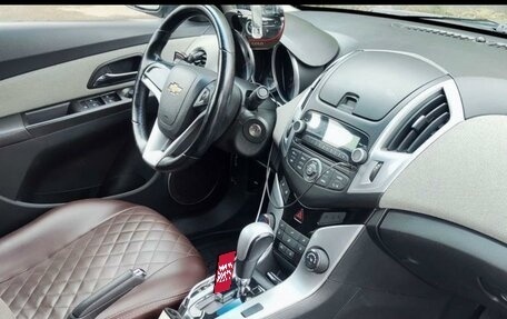 Chevrolet Cruze II, 2013 год, 690 000 рублей, 6 фотография