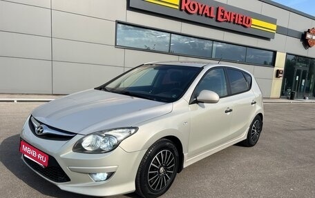 Hyundai i30 I, 2010 год, 720 000 рублей, 3 фотография