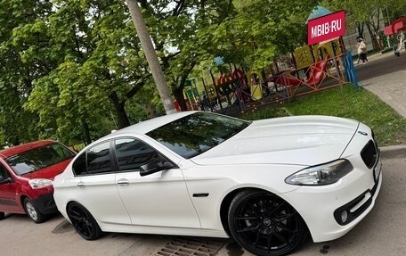 BMW 5 серия, 2013 год, 2 500 000 рублей, 2 фотография