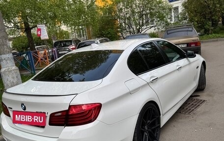 BMW 5 серия, 2013 год, 2 500 000 рублей, 3 фотография