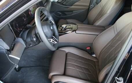 BMW 5 серия, 2024 год, 8 700 000 рублей, 6 фотография