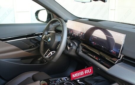 BMW 5 серия, 2024 год, 8 700 000 рублей, 7 фотография