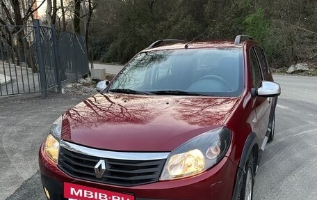 Renault Sandero I, 2012 год, 830 000 рублей, 6 фотография