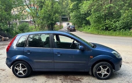 Ford Fiesta, 2006 год, 365 000 рублей, 4 фотография