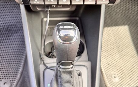 Skoda Rapid II, 2022 год, 2 300 000 рублей, 21 фотография