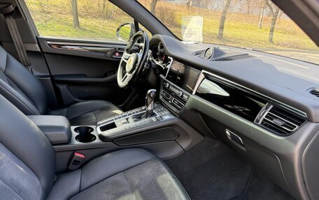 Porsche Macan I рестайлинг, 2021 год, 5 100 000 рублей, 7 фотография