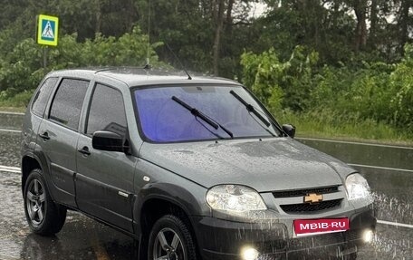 Chevrolet Niva I рестайлинг, 2012 год, 600 000 рублей, 1 фотография