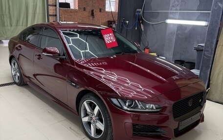 Jaguar XE I рестайлинг, 2016 год, 2 100 000 рублей, 6 фотография
