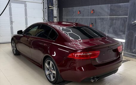 Jaguar XE I рестайлинг, 2016 год, 2 100 000 рублей, 9 фотография
