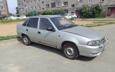 Daewoo Nexia I рестайлинг, 2009 год, 400 000 рублей, 8 фотография