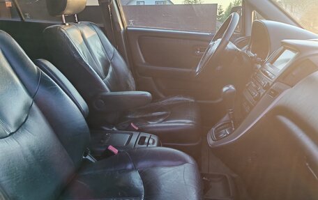 Lexus RX IV рестайлинг, 2001 год, 840 000 рублей, 2 фотография