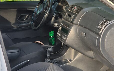Skoda Fabia II, 2012 год, 699 000 рублей, 10 фотография
