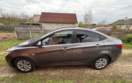 Hyundai Solaris II рестайлинг, 2015 год, 950 000 рублей, 8 фотография