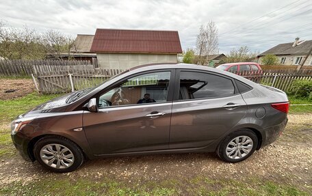 Hyundai Solaris II рестайлинг, 2015 год, 950 000 рублей, 9 фотография