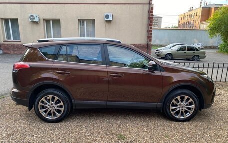 Toyota RAV4, 2018 год, 3 299 000 рублей, 4 фотография