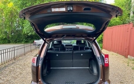 Toyota RAV4, 2018 год, 3 299 000 рублей, 7 фотография
