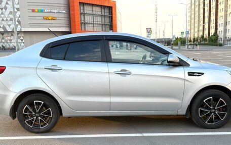 KIA Rio III рестайлинг, 2013 год, 930 000 рублей, 3 фотография