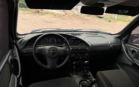 Chevrolet Niva I рестайлинг, 2012 год, 600 000 рублей, 4 фотография