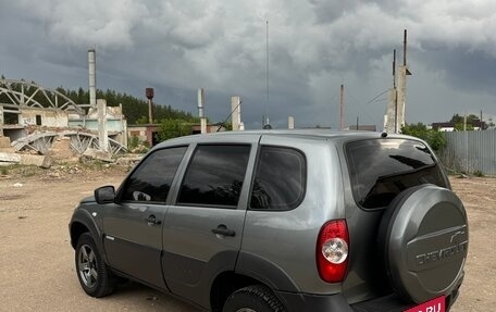 Chevrolet Niva I рестайлинг, 2012 год, 600 000 рублей, 2 фотография