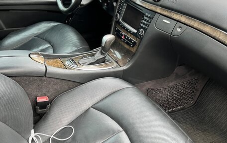 Mercedes-Benz E-Класс, 2003 год, 870 000 рублей, 9 фотография