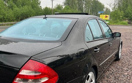 Mercedes-Benz E-Класс, 2003 год, 870 000 рублей, 31 фотография
