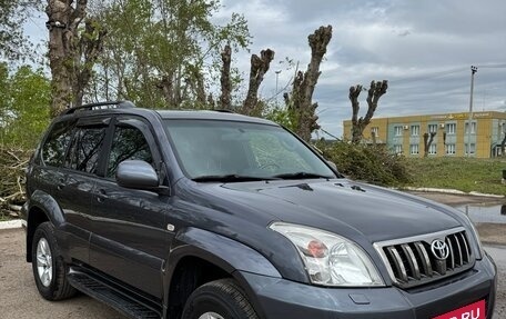 Toyota Land Cruiser Prado 120 рестайлинг, 2008 год, 2 290 000 рублей, 2 фотография