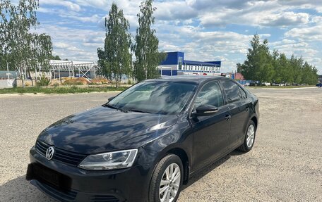Volkswagen Jetta VI, 2012 год, 1 200 000 рублей, 3 фотография
