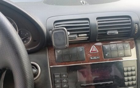 Mercedes-Benz C-Класс, 2004 год, 520 000 рублей, 10 фотография