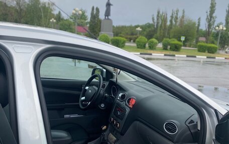Ford Focus II рестайлинг, 2011 год, 620 000 рублей, 2 фотография