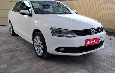 Volkswagen Jetta VI, 2013 год, 1 100 000 рублей, 1 фотография