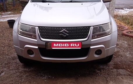 Suzuki Grand Vitara, 2011 год, 850 000 рублей, 2 фотография