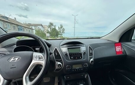 Hyundai ix35 I рестайлинг, 2012 год, 1 330 000 рублей, 10 фотография