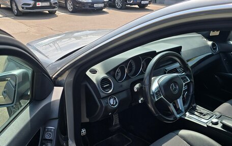 Mercedes-Benz C-Класс, 2013 год, 1 100 000 рублей, 16 фотография