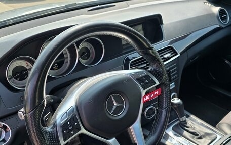 Mercedes-Benz C-Класс, 2013 год, 1 100 000 рублей, 14 фотография