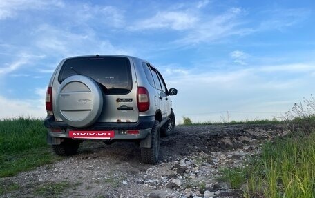 Chevrolet Niva I рестайлинг, 2004 год, 250 000 рублей, 11 фотография